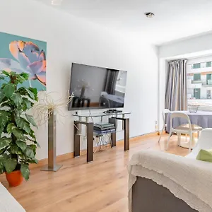 Urbanza City Center And Beach Apartment Fuengirola